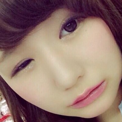 ▷伊 関 亜 美