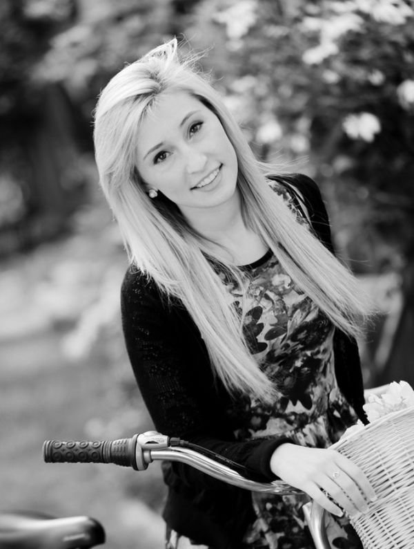 dedwinlollie's profile picture. 