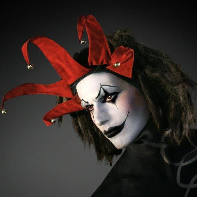 SurefireCircus's profile picture. 