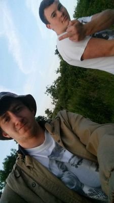 jamieexley's profile picture. mad fer it