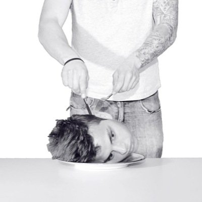 b_tom_'s profile picture. 