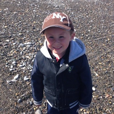 EmmaEmmaj26's profile picture. 