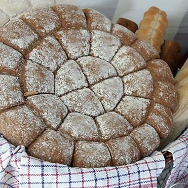 gesmeerdbroodje's profile picture. De online Bedrijfskantine voor meppel e.o. Verzorging van broodjes, lunch, overwerkmaaltijden, etc. Gesmeerdbroodje is de lunchservice van Marc Emmink Catering