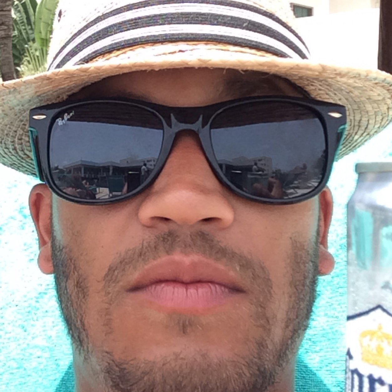 BennySnoosh's profile picture. Cardigans, slippers and flatcaps