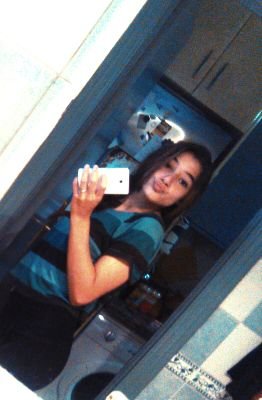 solo deseo q cambie un pokito las cosas y yaa , feliis y tirando como puedo :) // LA MARAVILLA) SMPRE Prrrraa♥
