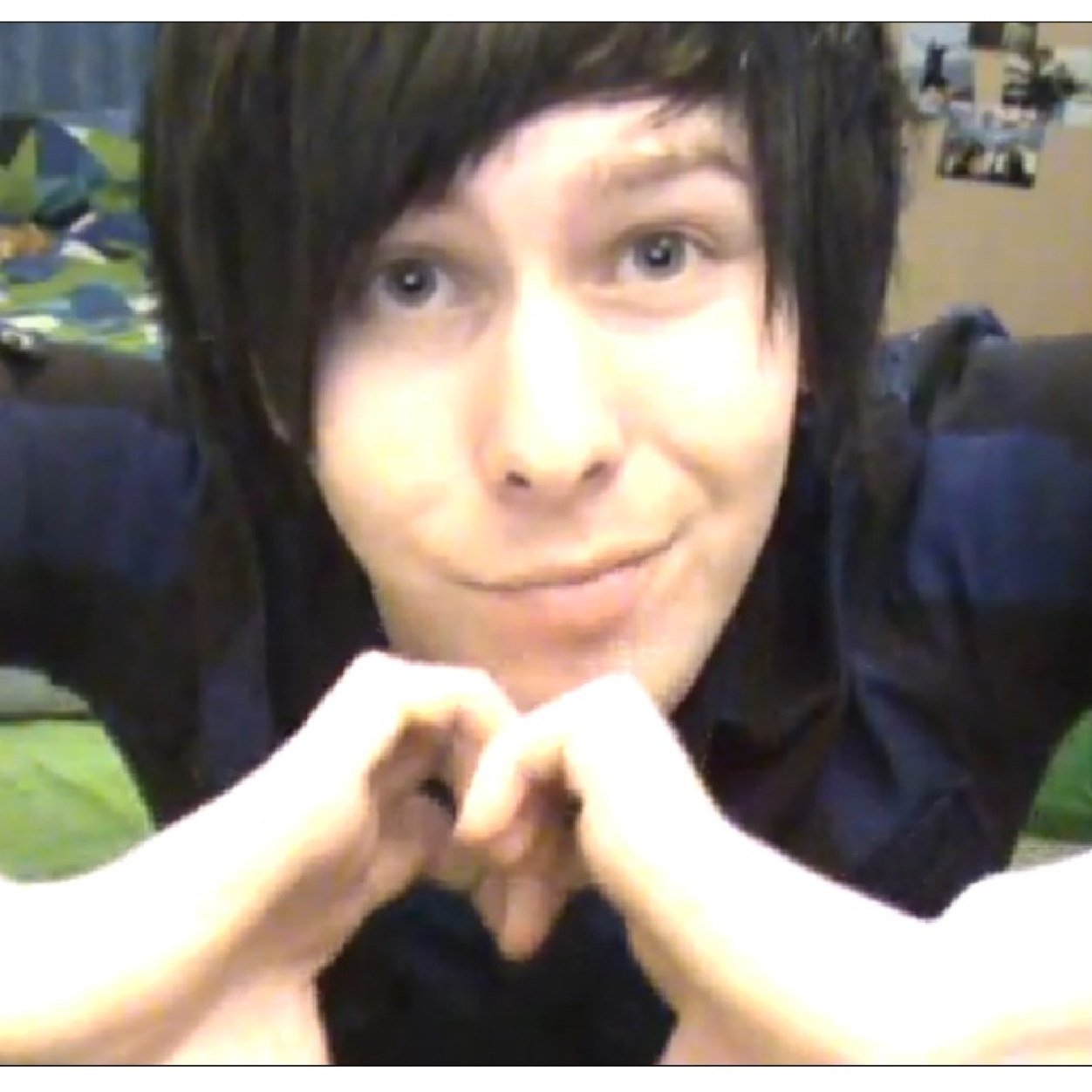 hi theres a lot of butthurt accounts nowadays so dm me cute stuff u want to send to ppl ok!!