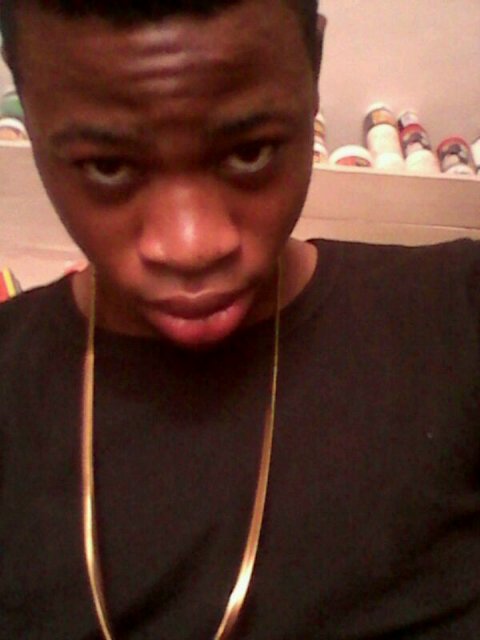 Call me tflow I am a musician I love make in new friends ..and like my fans to be open to me #tflow. pin:2649A2E3