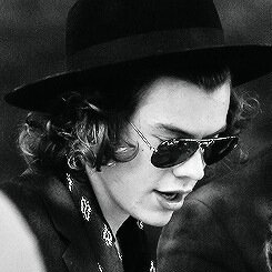 juneedsniall's profile picture. Fuckin in love