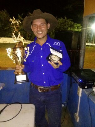 soy un joven apasionado x el rodeo
