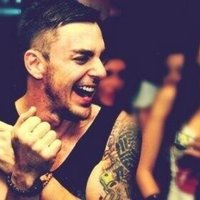 Мишка Ше  (@mishkashe) 's Twitter Profile