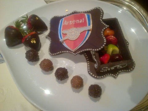 TheHeartOfAGoon's profile picture. Yes, I'm a Gooner & I'm so proud of it. Yes, I love #AFC & I'll scream loud of it. #COYG!! #Goonerfamily. I follow back all AFC fans. | @Im_AMAZE