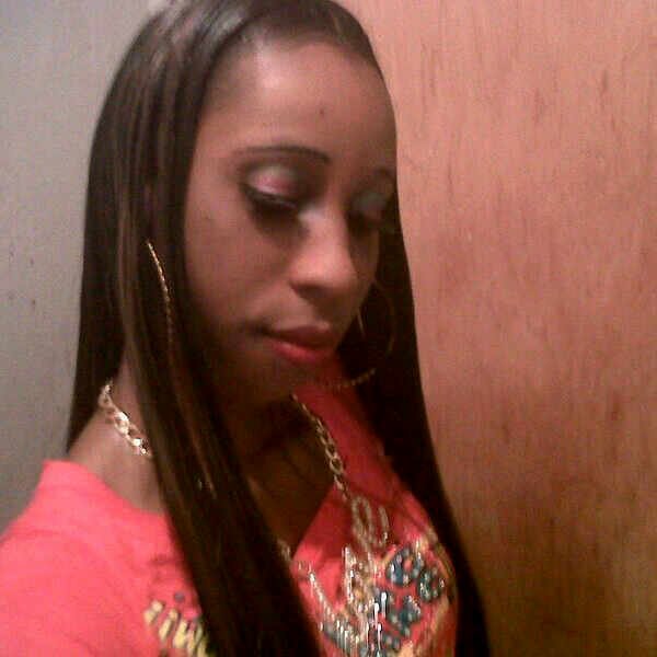 Yanique2000's profile picture. Am a fun loving person who enjoys taking long romantic walk on the beach