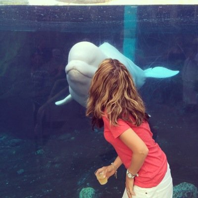 marie5k's profile picture. lilly lover, runner, gin & tonic drinker, crafter, Louis Vuitton carrier, lawyer, and Momma to JMS & OMS.