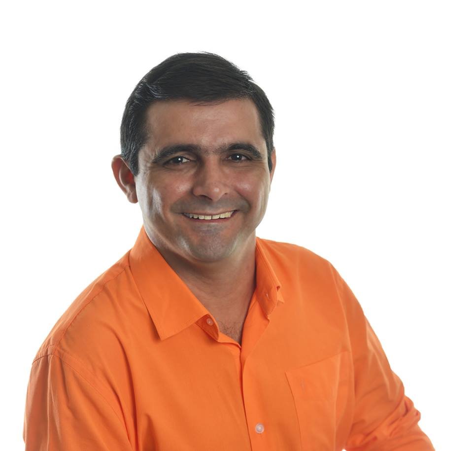 Pedrinho é candidato ao Senado pelo Psol PA.  É defensor dos direitos humanos, professor e coordena a Rede Emancipa: Movimento Social de Cursinhos Populares