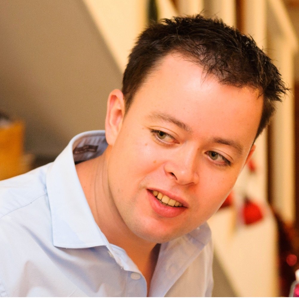 juliengrimault's profile picture. iOS guy at a fruit company • maps://?t=r