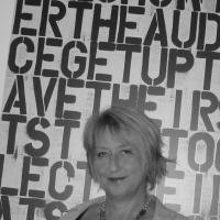 Physicist (climate research) – Author (cookbooks and more) – Feminist – YES to Scottish Independence – Write about everything I'm interested in