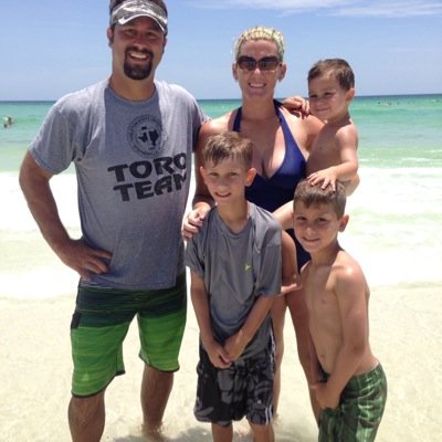 ashleyvick7's profile picture. 