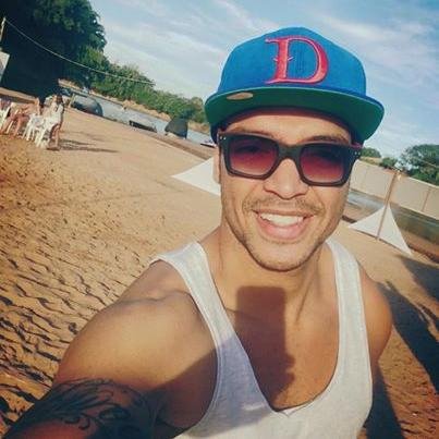 fã clube dedicado ao cantor mais seduzente do brasil! @thiagobrava