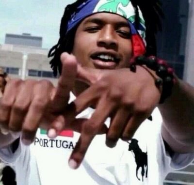 yungz_yrn's profile picture. 