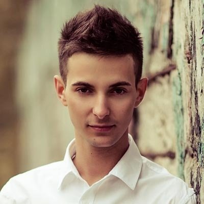 RealJamesRice's profile picture. The Official Twitter Page Of James Rice, Supporter Of @OfficialRUFC Who Currently Play In The @SkyBetChamp And They Are The Best Team In Yorkshire By Far #RUFC