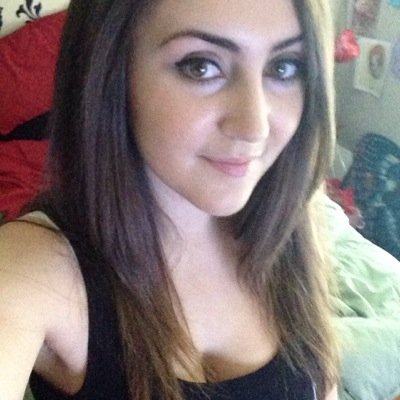 I'm an actress, model, singer, cosplayer, writer and lover of all things Disney!