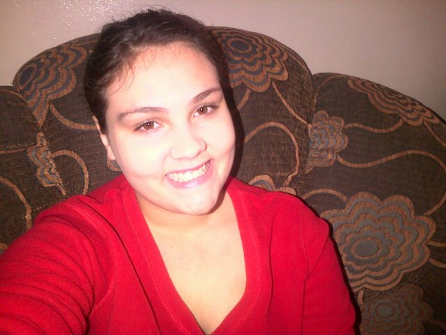 petersoncourts's profile picture. I'm a brunette and i like to have fun ;). Pin:25B73182