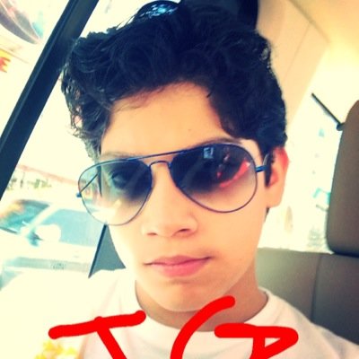 Hey! 
New on twitter looking for followers
FOLLOW4follow
Instagram:arysharma03