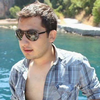 r_sahinnn's profile picture. 