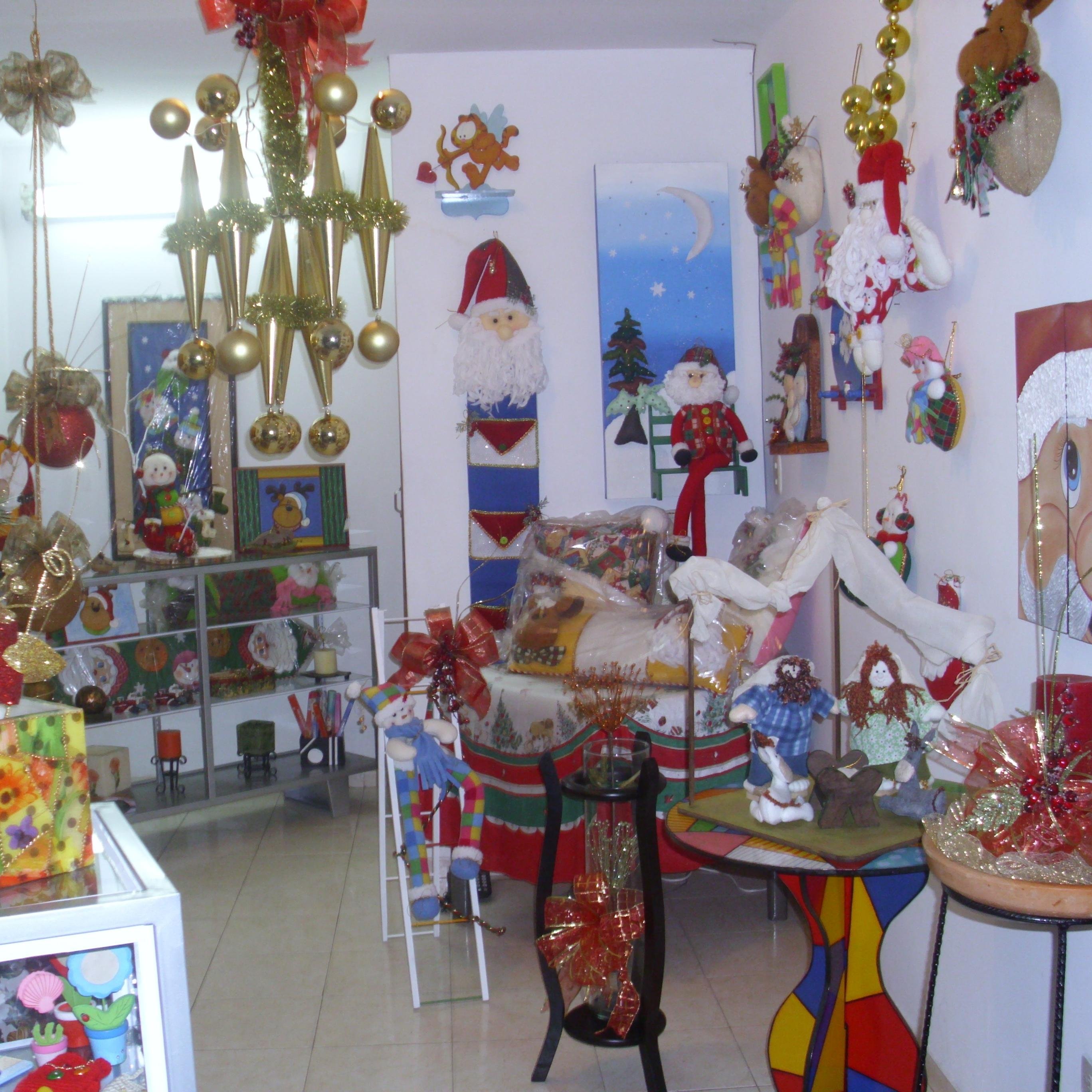 Tienda taller Manualidades en general...Empresa familiar dedicada a elaboracion de articulos de decoracion y enseñanza