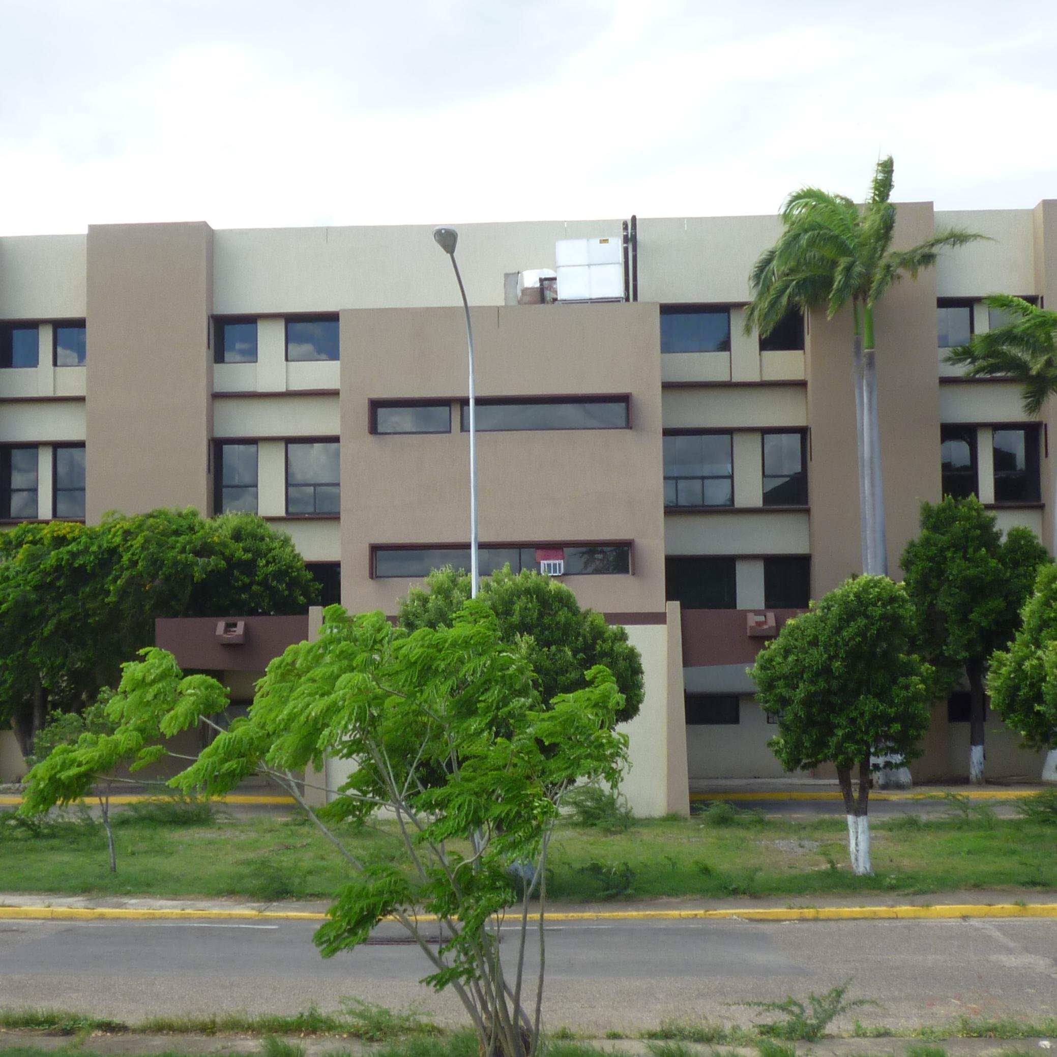 hospital en remodelacion, apertura de quirofano..