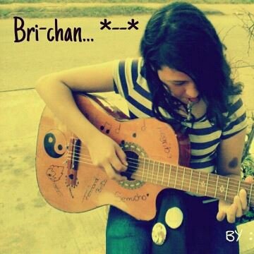 Pues, solamente soy brisa la chava que le gusta One direction, skrillex y los animes!