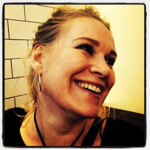 Mesmerizin_blue's profile picture. Today you are you, that is truer than true.
There is no one alive who is youer than you.

- Dr. Seuss