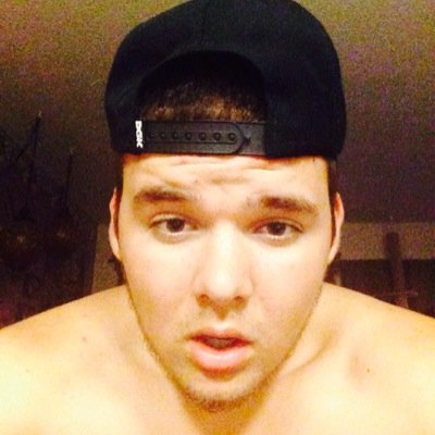 http://t.co/ggGh0kBKtt hope to get somewhat big on youtube!!!