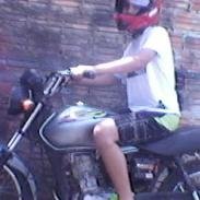 amo carro gosto de moto e jogo futbol