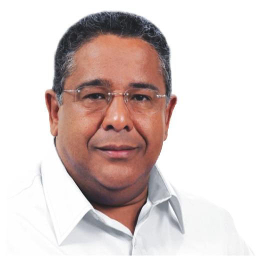 Domingos de Castro vê na política uma forma de mudar para melhor a vida da população. Ele é candidato a deputado federal 7040