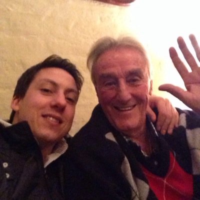 44enano's profile picture. Casado con LORENA CERNADAS,papa de TOMAS,TIAGO y MARIA PIA