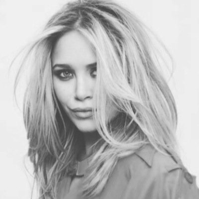 ~Knowing whats about to happen is the hardest thing~ Daughter of Hades. Sister of Mykella. || 16 yrs old || Twin is Esme