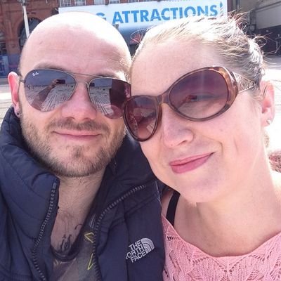 damewhiteley's profile picture. family friends⛳    n work  sums me up nicely