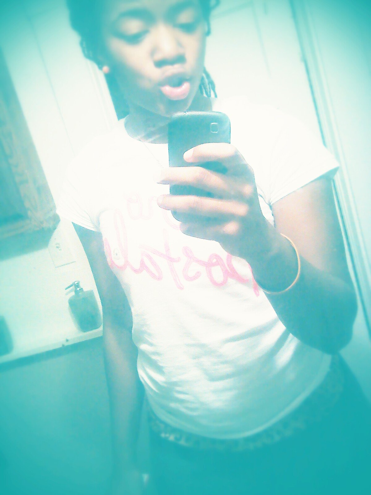 #TeamFollowBackk           #TeamHoops,#TeamHurdles,#TeamBadBishess,No Discrimination✋   #KeyshiaCole