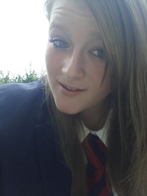 love ur life and dont let them put u down ! true u know xox