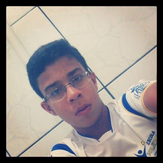 Eu que já não quero mais ser um vencedor, levo a vida devagar pra não faltar amor..