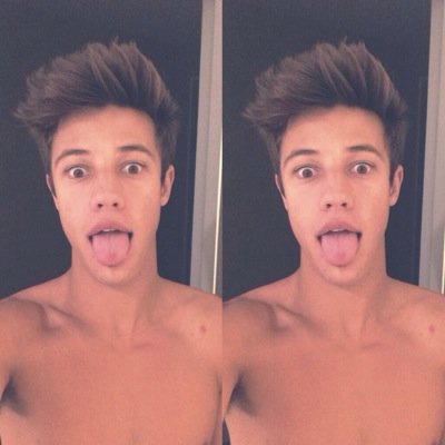 Follow @perfectdallasxo she follows back fan accs. Please!!✨