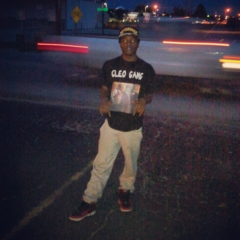 GangShit Only BIIIP BigBro Cleesta 
#354HOTEND 
BIP32 
TEAM TDK #OnAllDat #BitchGloUpOrDontGloAtAll 
2-4-14 III 
#FreeLilO 
#FreeKenDaShoota 
#900