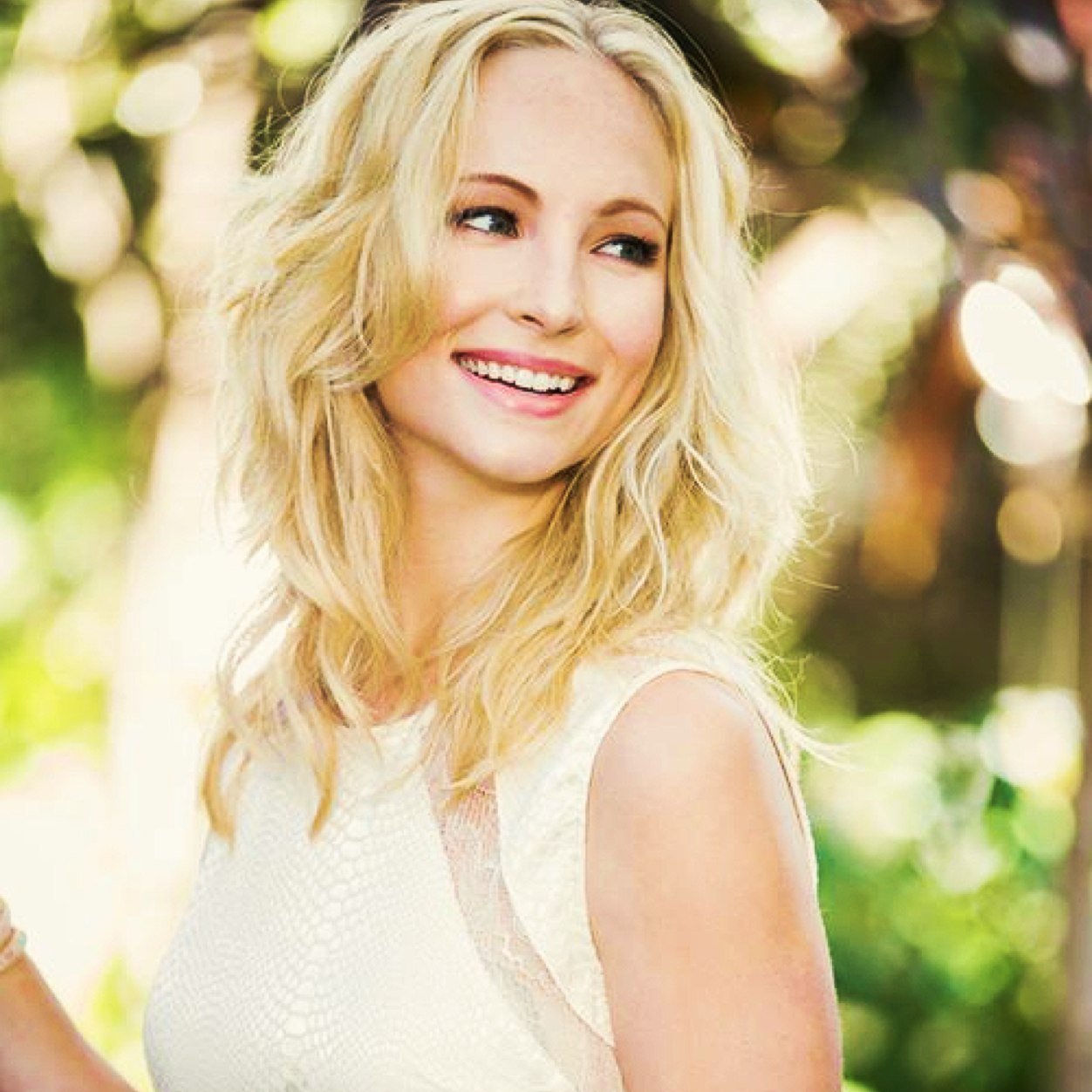 GracefulLuna's profile picture. I've been on earth for a long time now, I watched Sam and Dean grow into men. Me and Castiel did. [Single RP Account] •Angel Of The Lord•