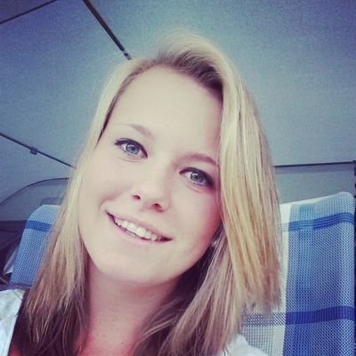 xxfleurrtjexx's profile picture. live the life you love, love the life you live