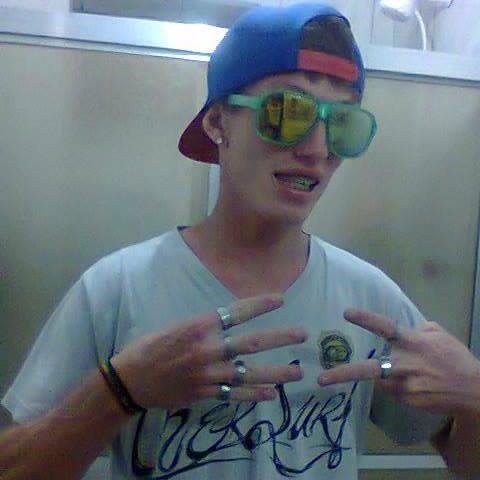 http://t.co/t4FGvBRn8F
facebooke: http://t.co/KpxNp9TVVP