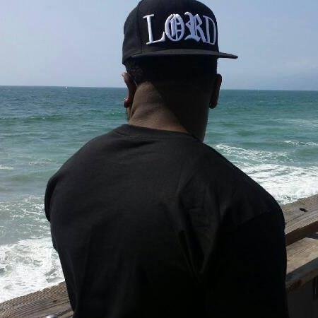 BDE
R.I.P DAMIEN 
#TEAMDKALL DAY
#TEAMFOLLOWBACK
 Kik me:ThaSinger_Q
#Singer
#TrapArt