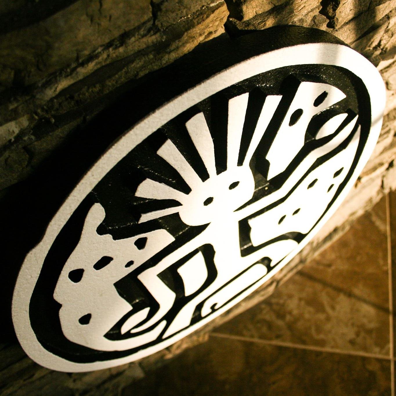 Facials and Massages Spa. Follow us for exclusive deals only for our loyal twitter followers.