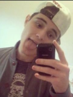 vamos viver , vadiar ..
whats 11 949645901