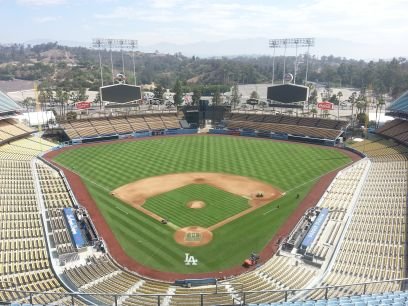 Cuenta aficionada en español dedicada a Dodgers de Los Ángeles. Siga nuestra cuenta en ingles, @OCDodgerFans. Fundada por @RobertSanchez3. #BeatSF